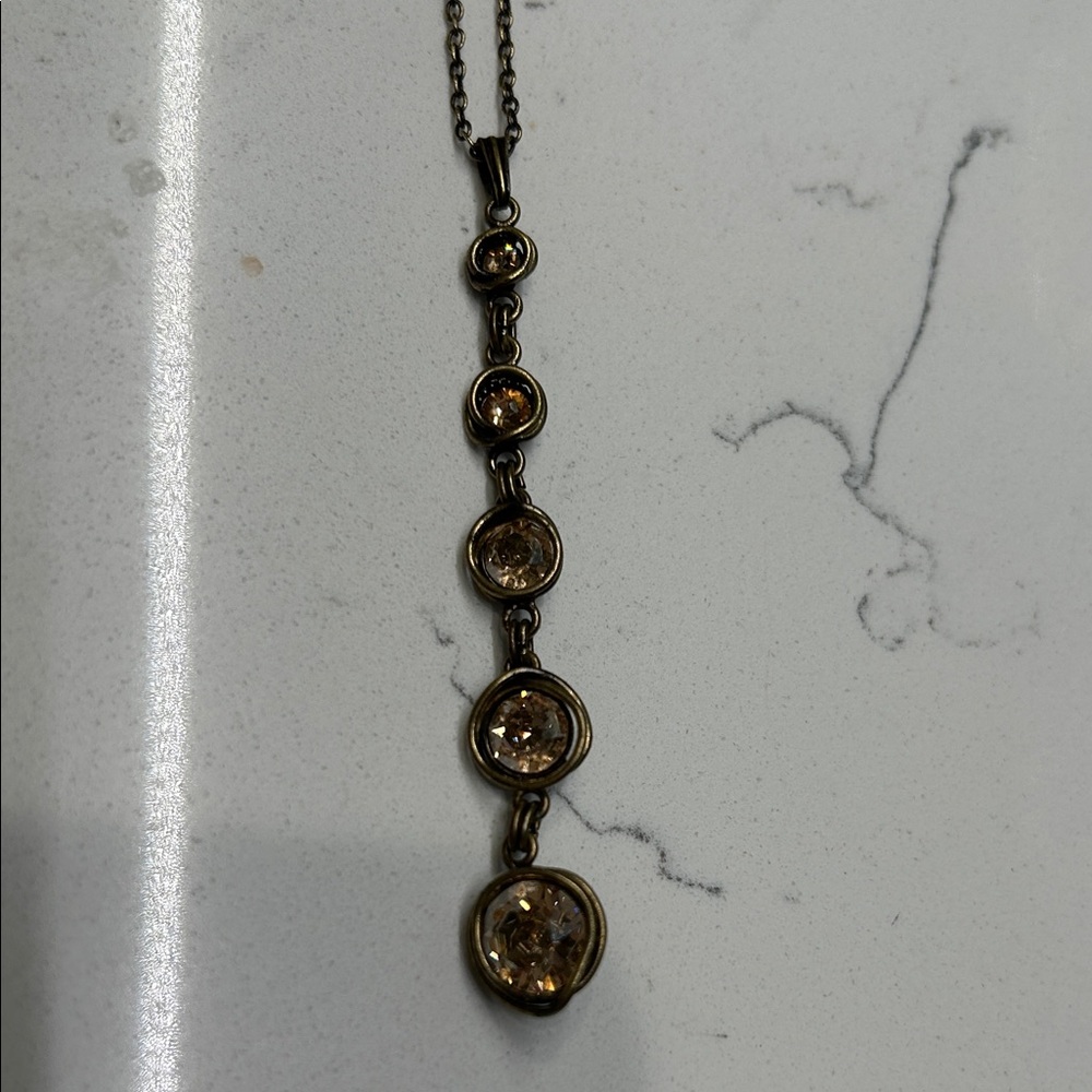 Chic Gold Drop Necklace